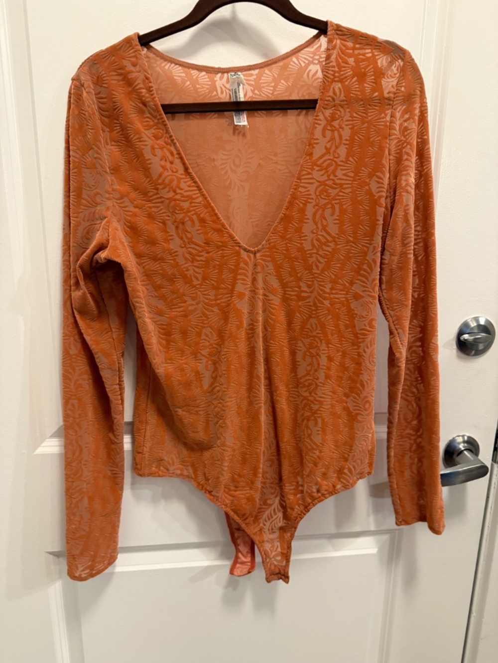Free People Velvet Burnout Bodysuit – Rust Orange – Size Large - Picture 7 of 8